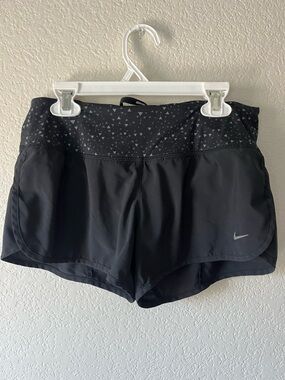 Nike Black Women's Athletic Running Shorts with Patterned Stretch Waistband